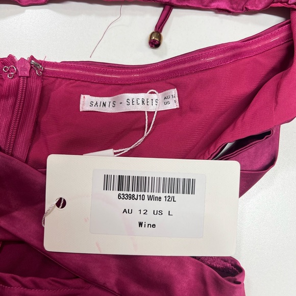 Selfie Leslie Social Butterfly Cut-Out Waist Mini Dress Wine New With Tags Large - Picture 6 of 13